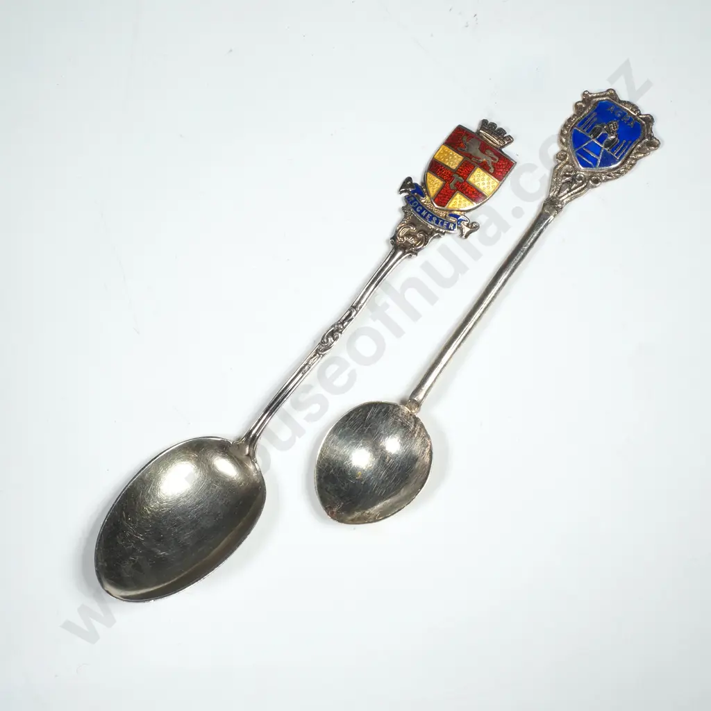 Two Sterling Silver Commemorative Spoons - 18 Grams Image 1++