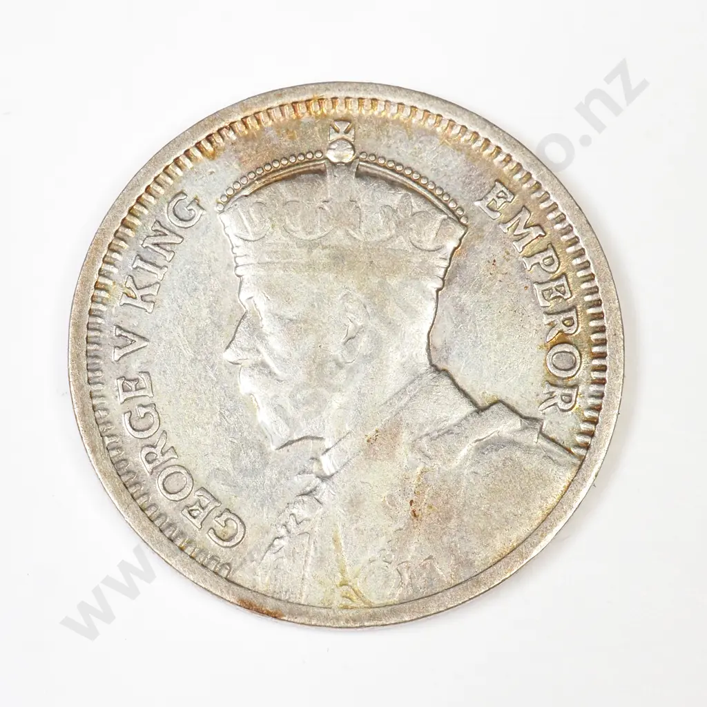NZ 1935 Threepence Coin Image 1++