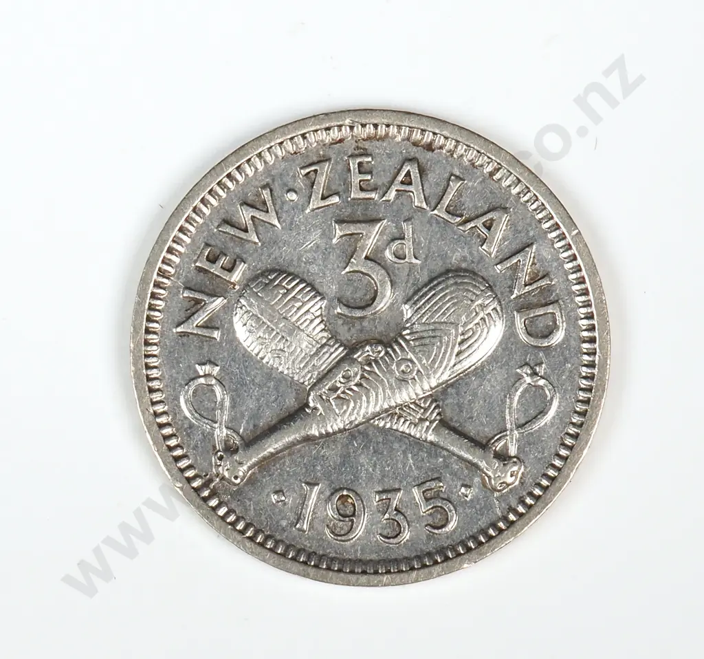 1935 New Zealand Threepence - Average Image 1++