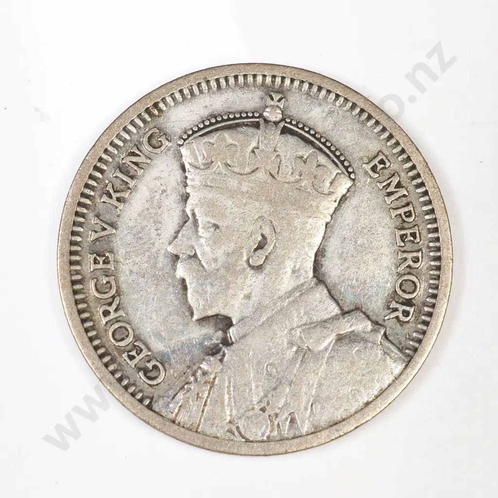 1935 New Zealand Threepence  Image 1++