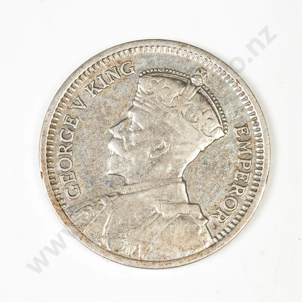NZ 1935 Threepence Image 1++