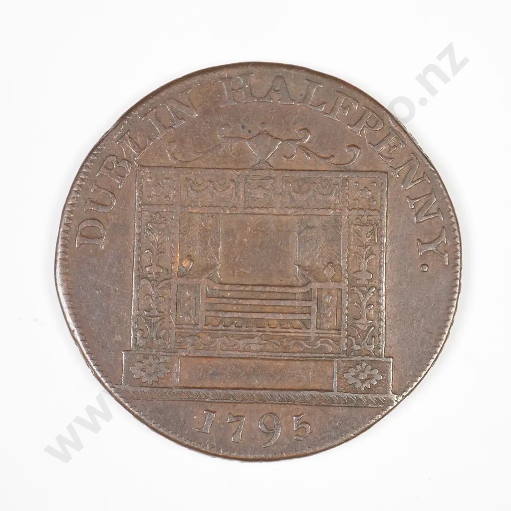 UK 1795 Dublin Half Penny Token. Edge inscribed with the text “PAYABLE AT W. PARKERS OLD BIRMINGHAM WAREHOUSE Image 1++