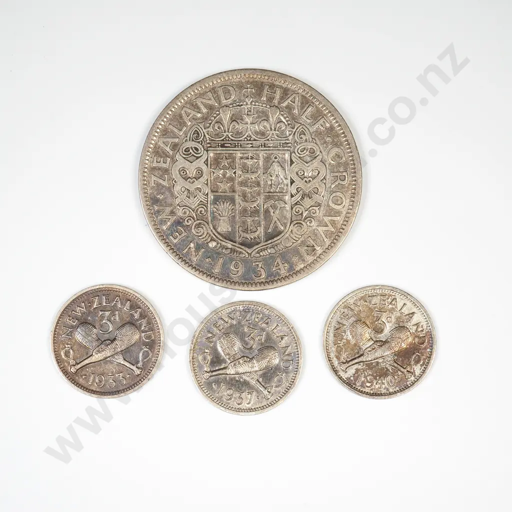 18 Grams of 50% Silver NZ Coinage Image 1++