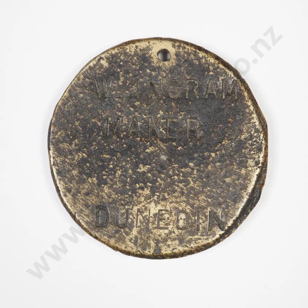 Brass 30mm check, Federated Wharf Labourers Union Auckland, 225, C.V $100 Image 1++