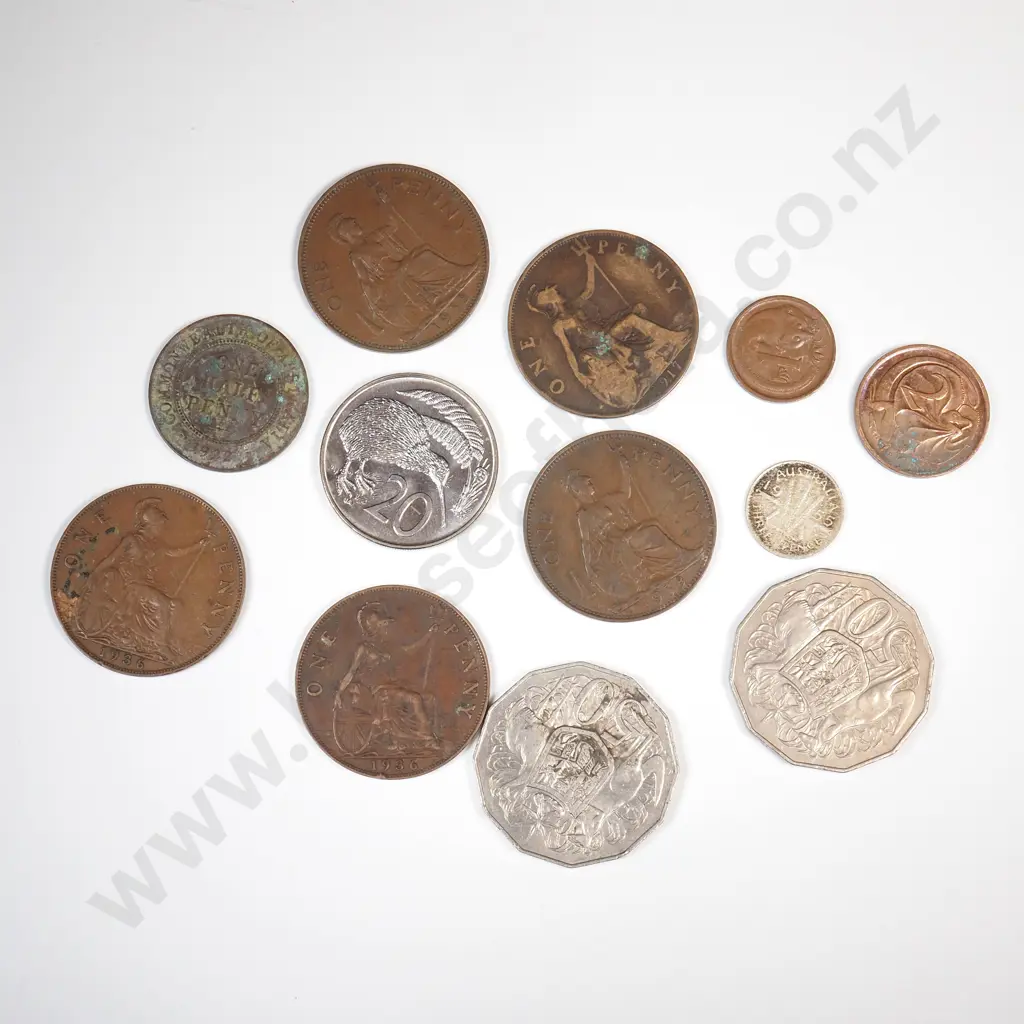 Assorted Lot of Australian Coinage Image 1++