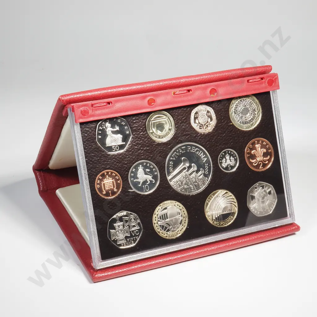 2006 13 Coins Proof Set – C.V. 315 British pounds ( NZD $736 ) Image 1++
