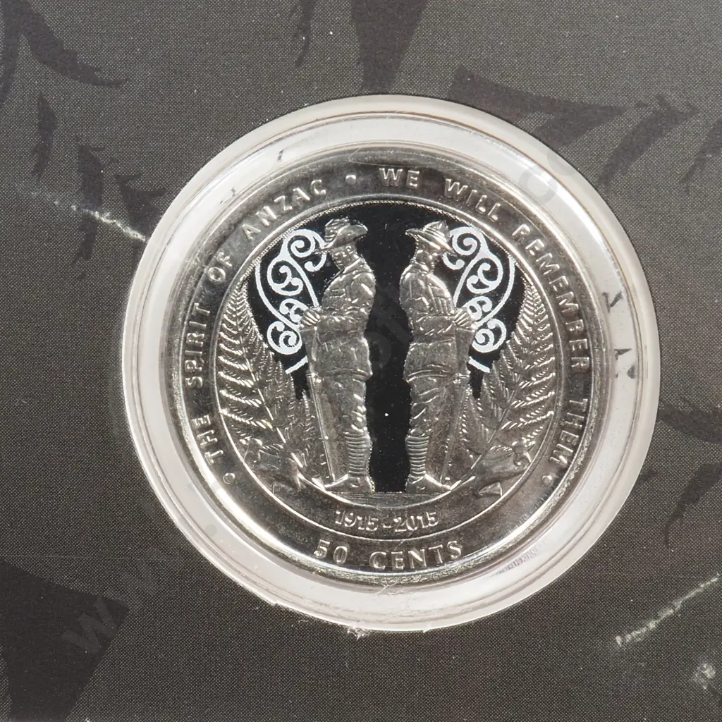 NZ 2105 Commemorative ANZAC 50 Cent Circulating Coin in presentation wallet Image 1++
