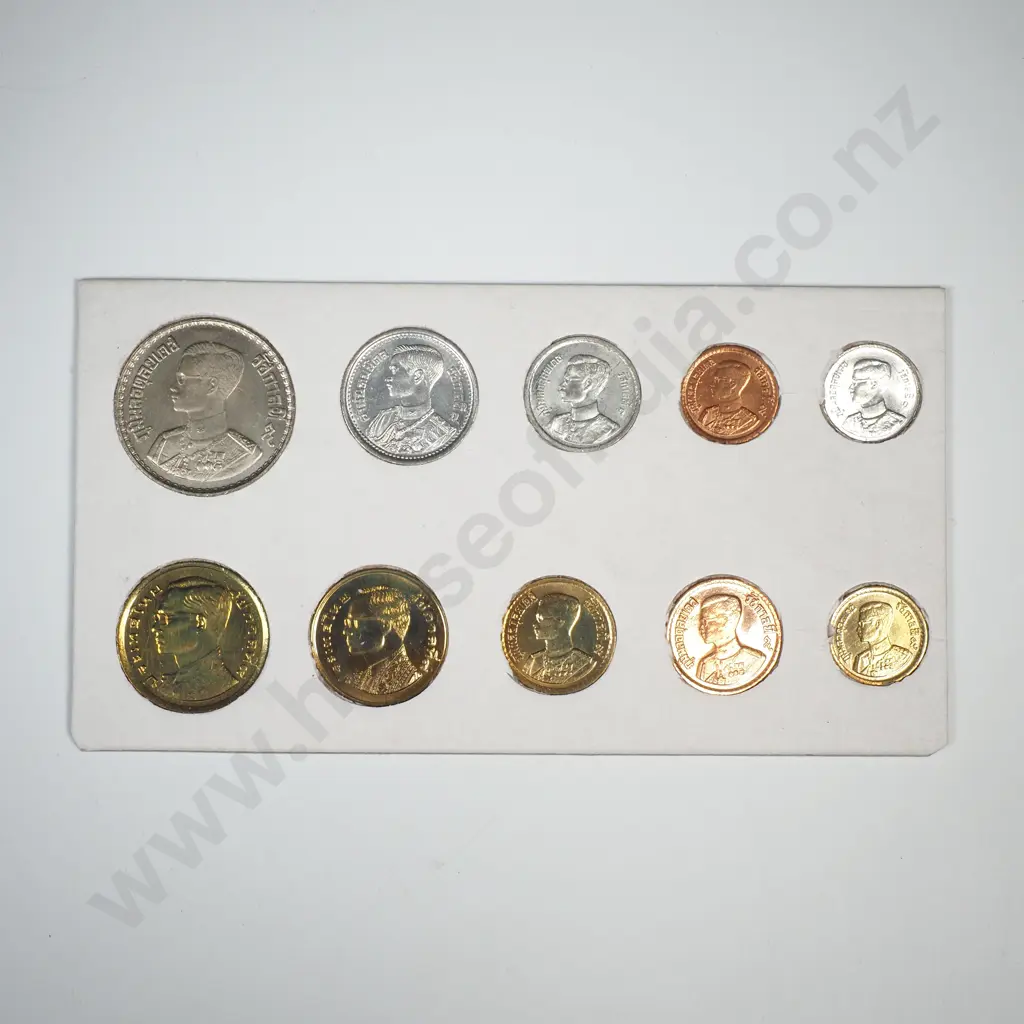 Royal Thai Mint Circulated Coin Set  Image 1++