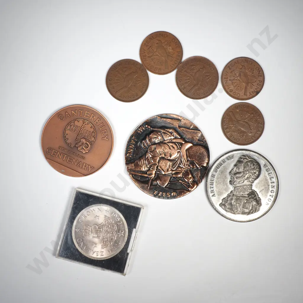 Assorted lot of Interesting Coinage & Tokens / Medallions Image 1++