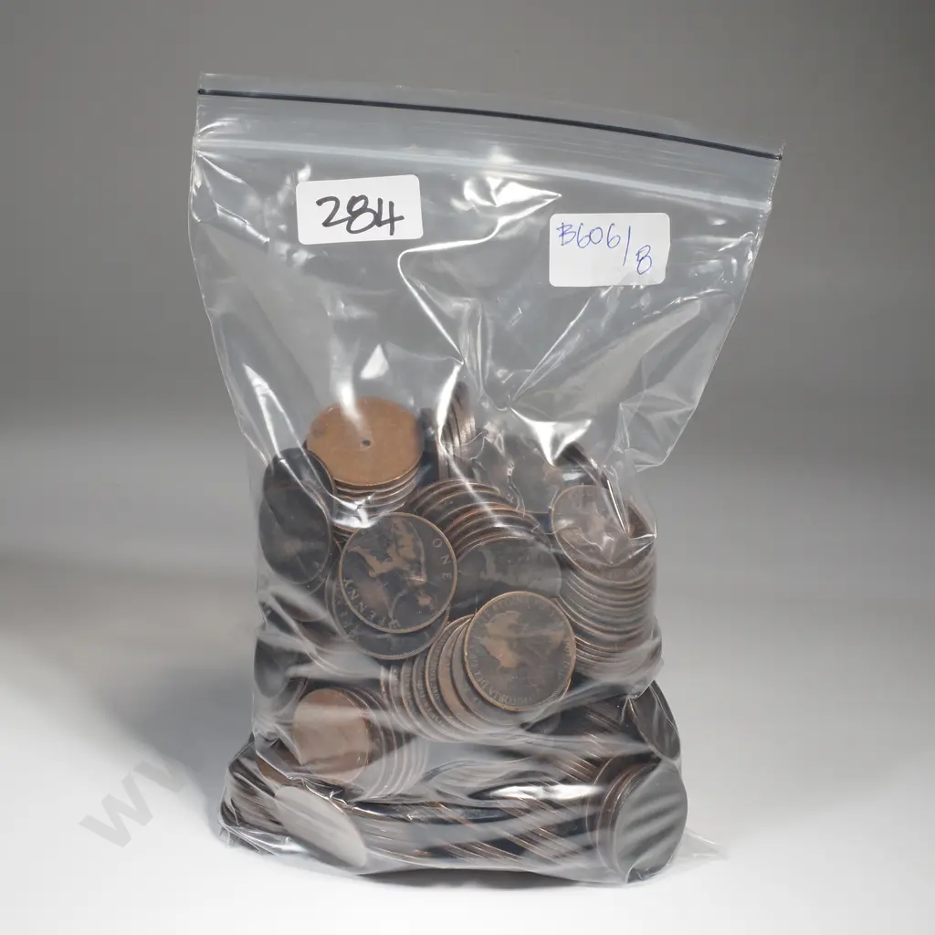 3.4 KG of Mainly British Pennies Image 1++