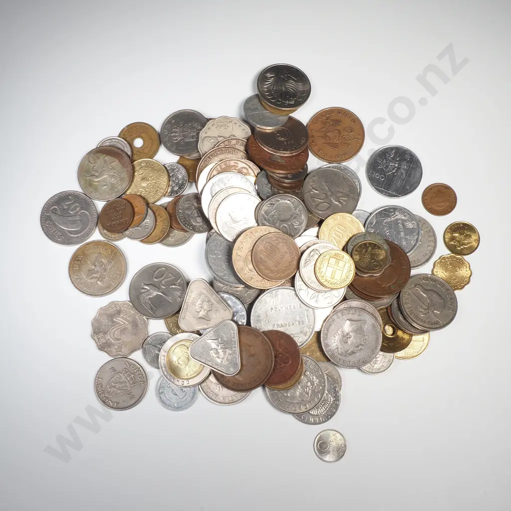 Assorted lot of Coinage  Image 1++