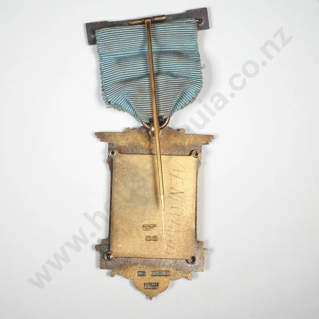 Cased Sterling Silver Masonic Lodge Medal - Enamelled Image 1++