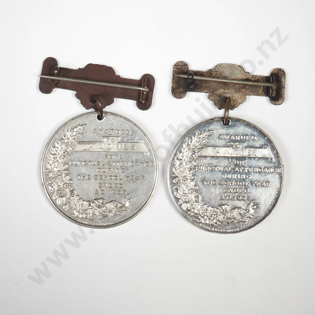 Two Edward VII London Board Prize Medals to A Jones Image 1++