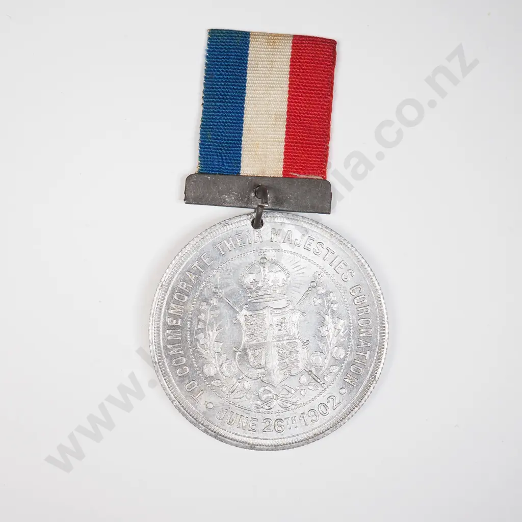 UK 1902 King Edward VII & Queen Alexandra Coronation Medalet Image 1++