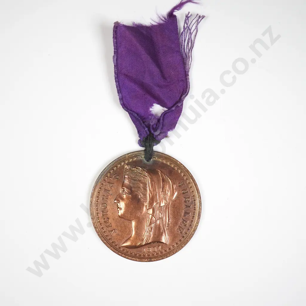 NZ 1887 Queen Victoria Golden Jubilee Commemoration Medallion with Ribbon - Napier Image 1++