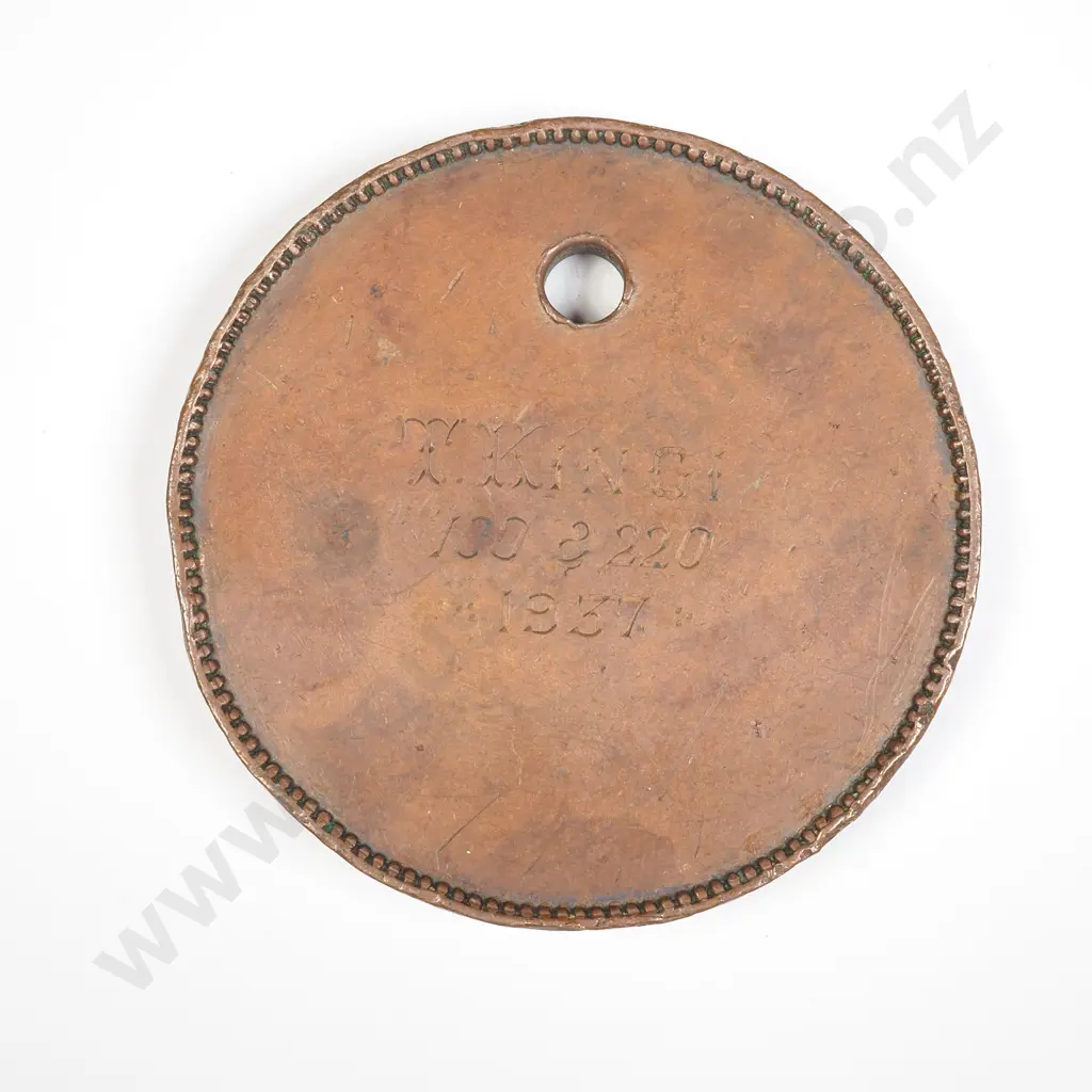 NZ 1937 Wesley College Sports Medal Awarded to T.Kingi Image 1++