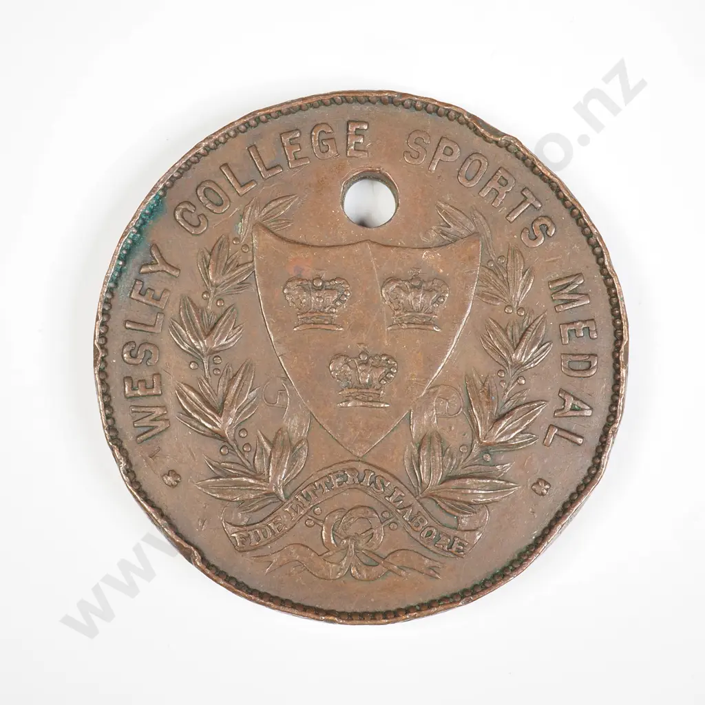 NZ 1937 Wesley College Sports Medal Awarded to T.Kingi Image 1++