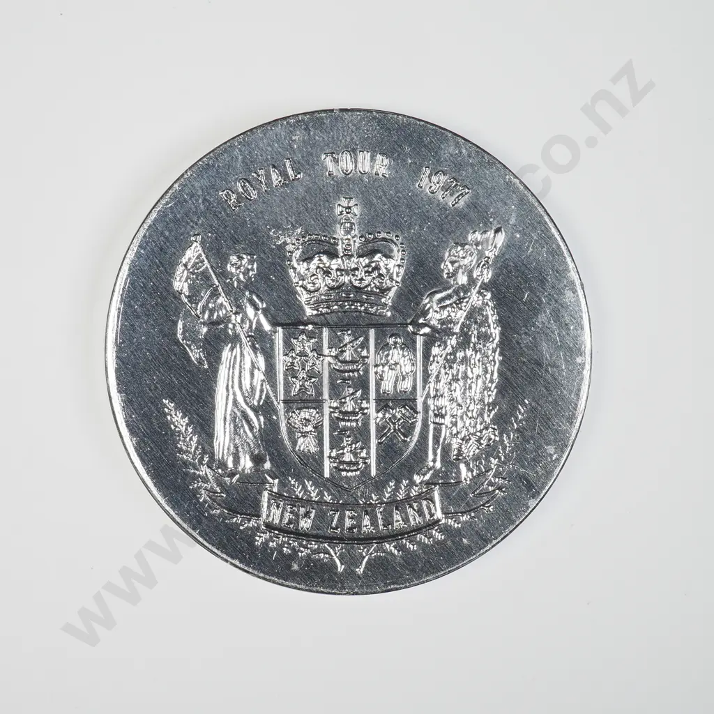 NZ 1977 Royal Tour of New Zealand Image 1++