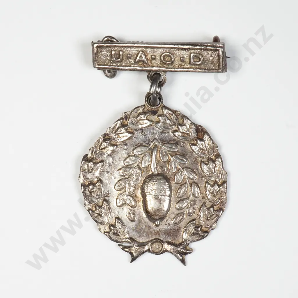 1942 UAOD Medalet Awarded to SIS A Fletcher Image 1++