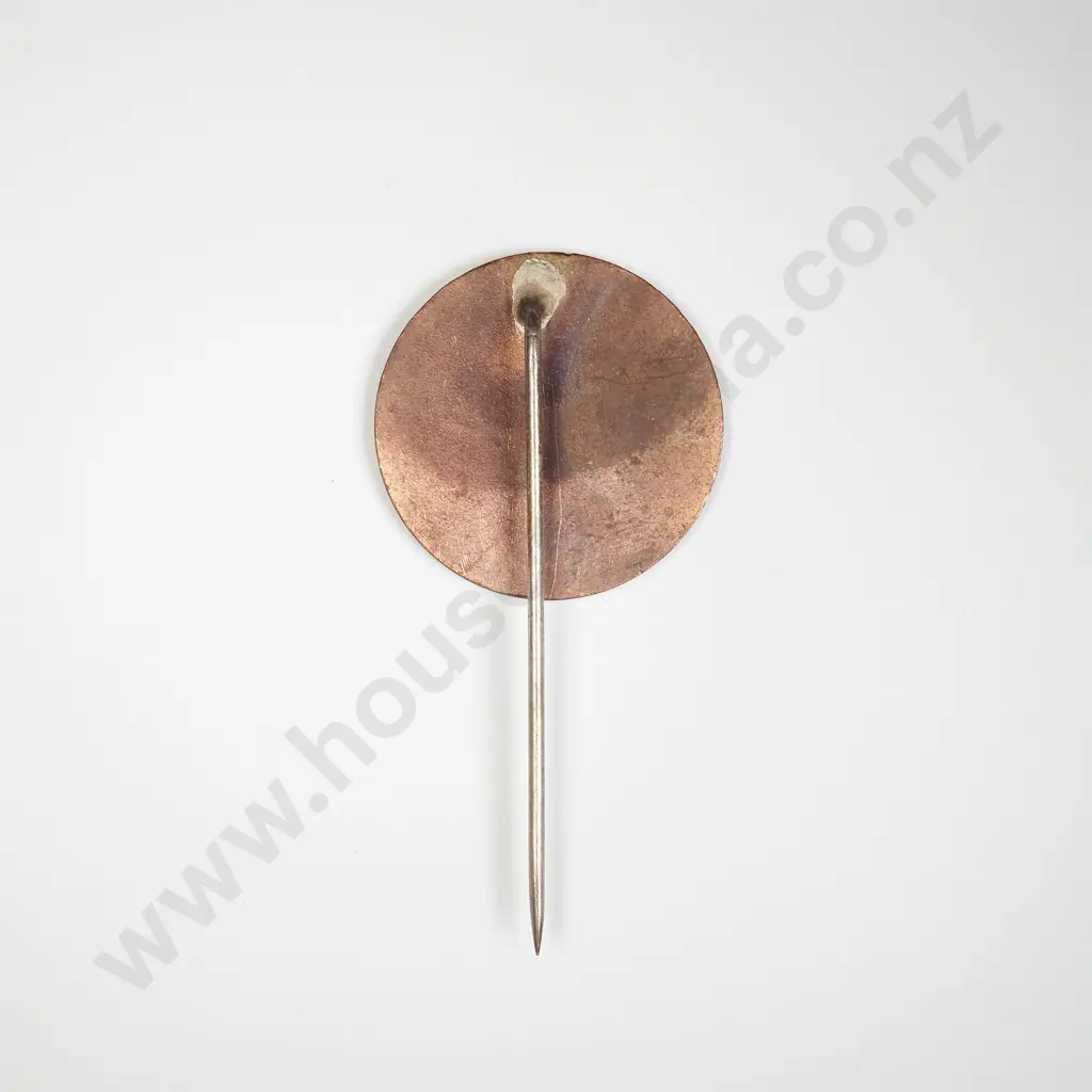 NZ 1950 Auckland British Empire Games lapel pin Image 1++