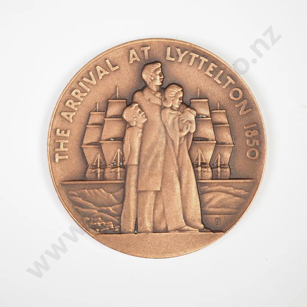 Case 1950 Lyttelton Exhibition Bronze Medal Image 1++