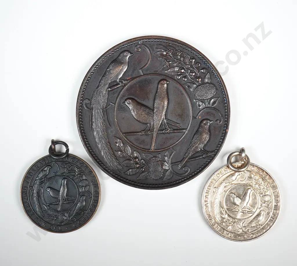 1 x sterling silver and two copper medals “THE NEW ZEALAND FEDERATION OF CAGE BIRD CLUBS ( INC )”, each award to Dean, 1960 to 1973, silver and one copper 25mm, one copper 48mm Image 1++