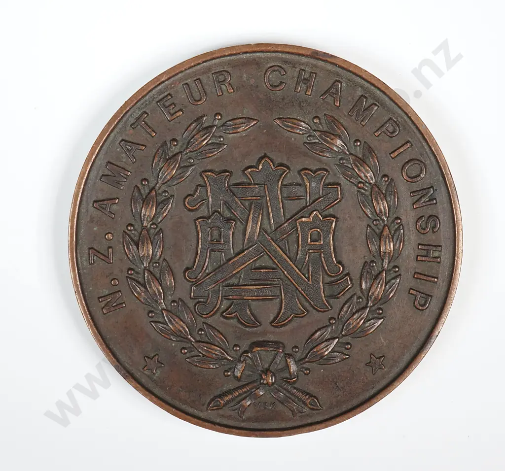 Copper medal “NZAAA / N.Z. AMATEUR CHAMPIONSHIP”, engraved “1ST / 3 MILE / WALK / R. LAMBERTON / 1947”, 40mm Image 1++