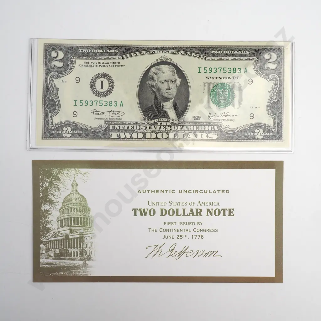 United States of America Two Dollar Note - AUNC in Issue Sleeve Image 1++