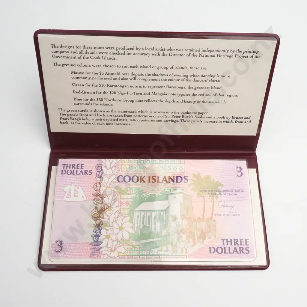 1992 Cook Island Three Dollar Banknote Set Image 1++