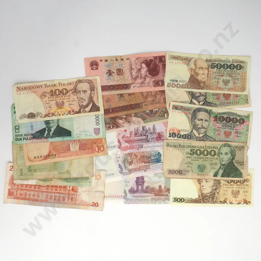 Assorted Lot of International Banknotes Image 1++