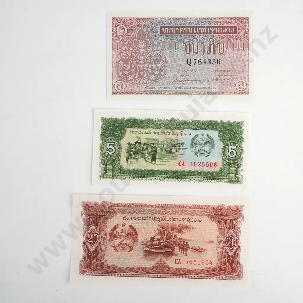 Assorted International Banknotes  Image 1++