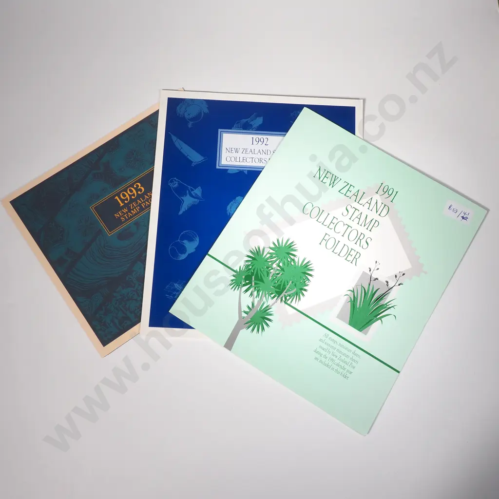 Three New Zealand Collectors Pack (Stamps) for 1991 & 1992 & 1993 Image 1++