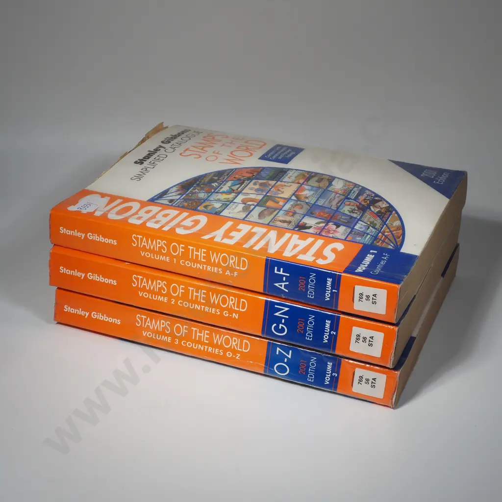 Three Volumes of Stanley Gibbons Simplified Catalogues 2001 Edition &  'Stamps of the World' & Collecting NZ  Stamps Image 1++