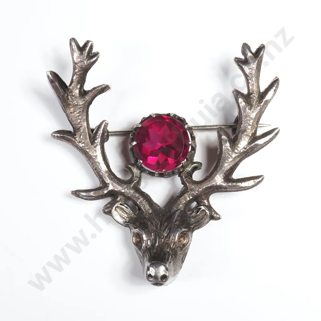 Vintage Sterling Silver Stag Head Scottish Brooch w English Hallmarks Image 1++