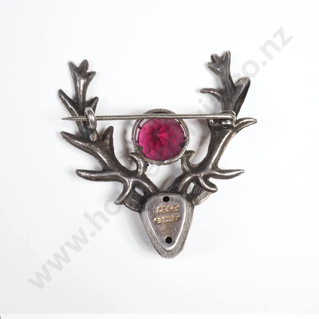 Vintage Sterling Silver Stag Head Scottish Brooch w English Hallmarks Image 1++