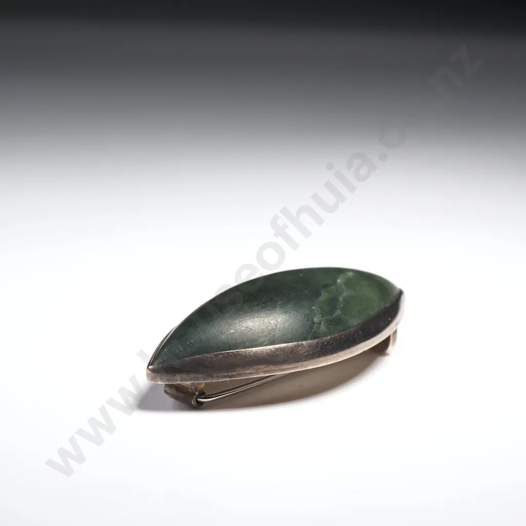 Modernist Sterling Silver Mounted Greenstone Brooch Image 1++