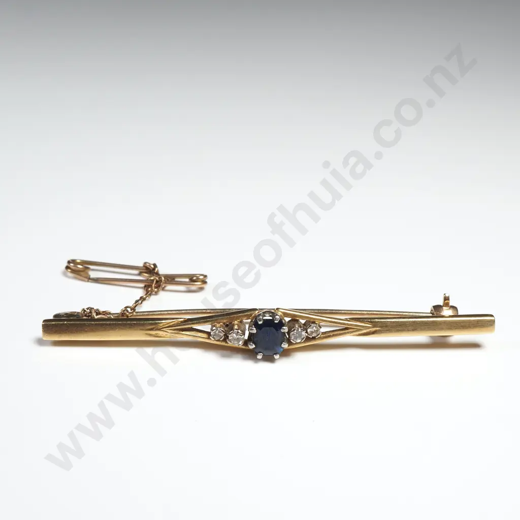 18ct Gold Sapphire & Diamond Bar Brooch Image 1++