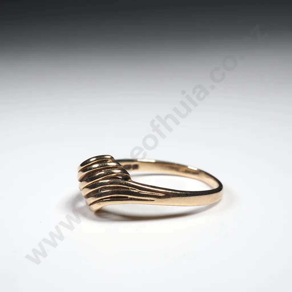 Vintage 9ct Gold Ring w English Hallmarks Image 1++