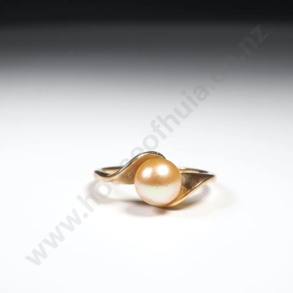 14ct Gold Cultured Pearl Ring Image 1++
