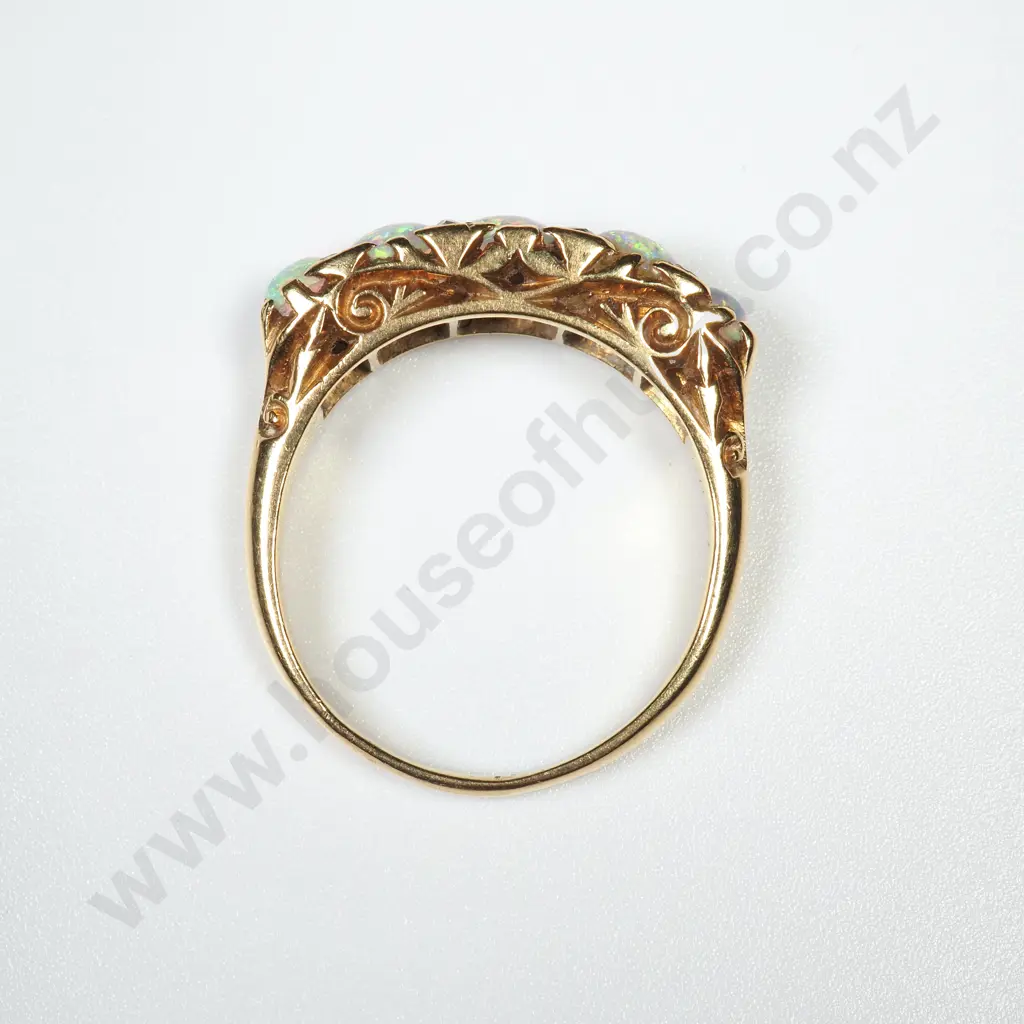 Antique 18ct Gold Opal & Diamond Ring Image 1++