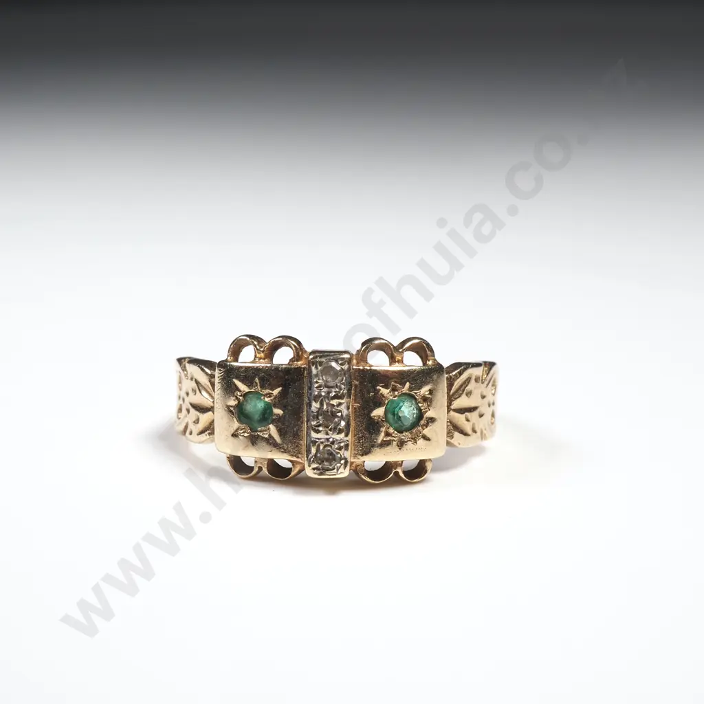 9ct Gold Peridot And Diamond Ring Image 1++