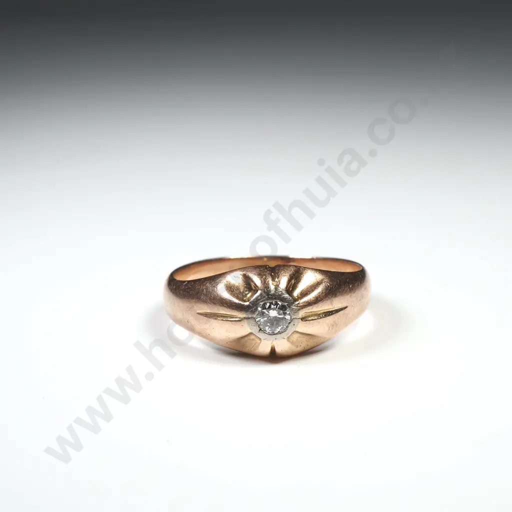 9ct Gold Diamond Signet Ring Image 1++