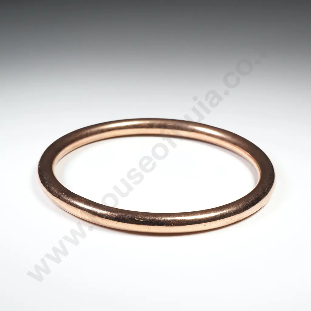Vintage 9ct Gold Bangle Image 1++