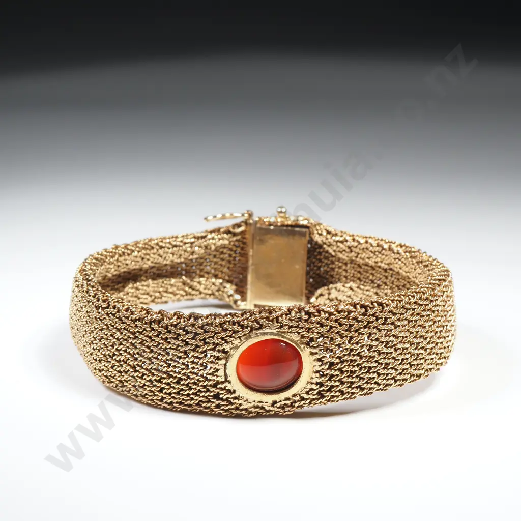 Vintage 14ct Gold Agate Bracelet Image 1++