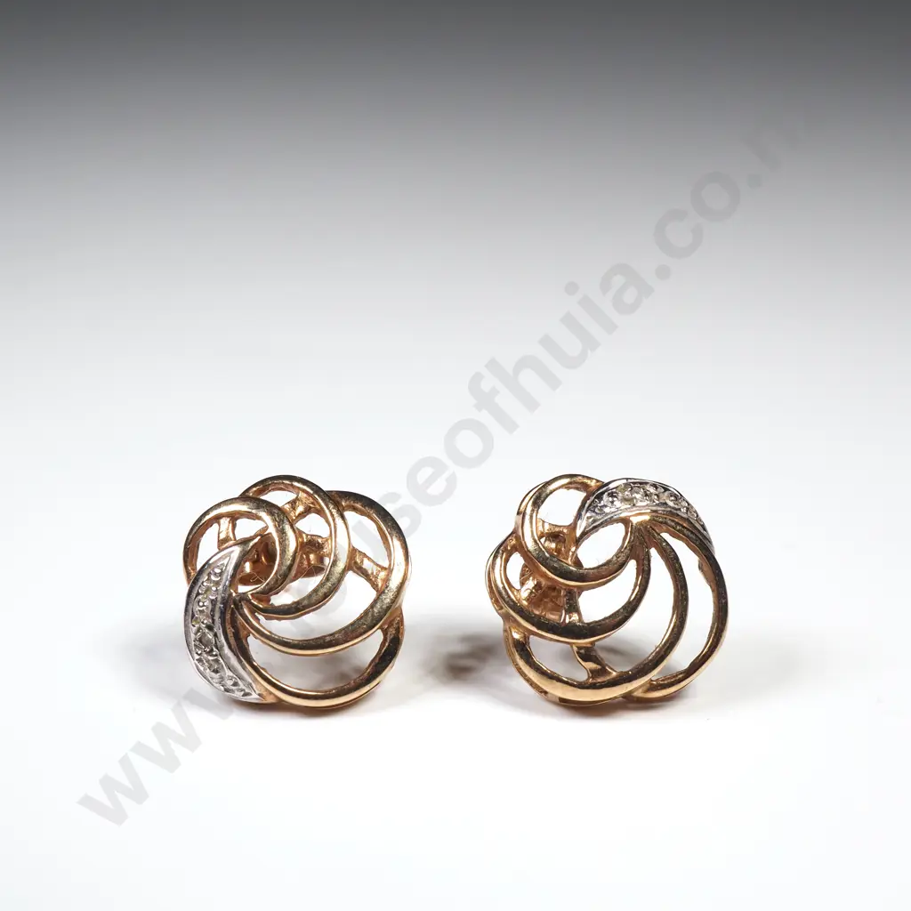 9ct Gold Earrings Image 1++