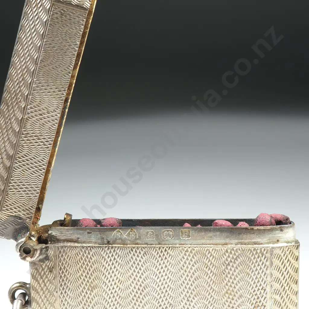 Sterling Silver Engine Turned Vesta Case Image 1++