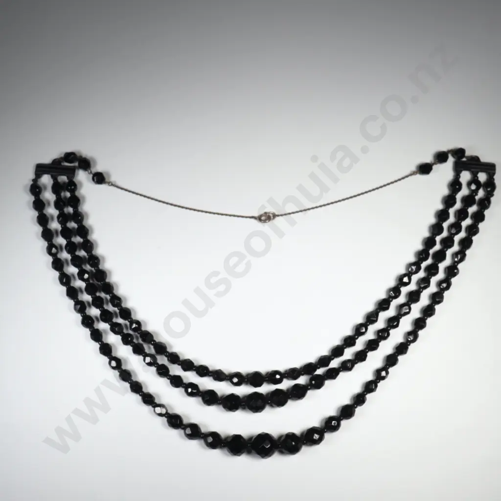 Impressive Three Strand Onyx Necklace Image 1++