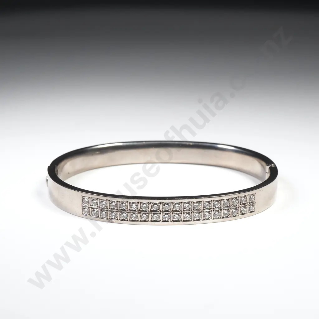 18ct White Gold Diamond Bracelet w Valuation for $28,300.00 Image 1++