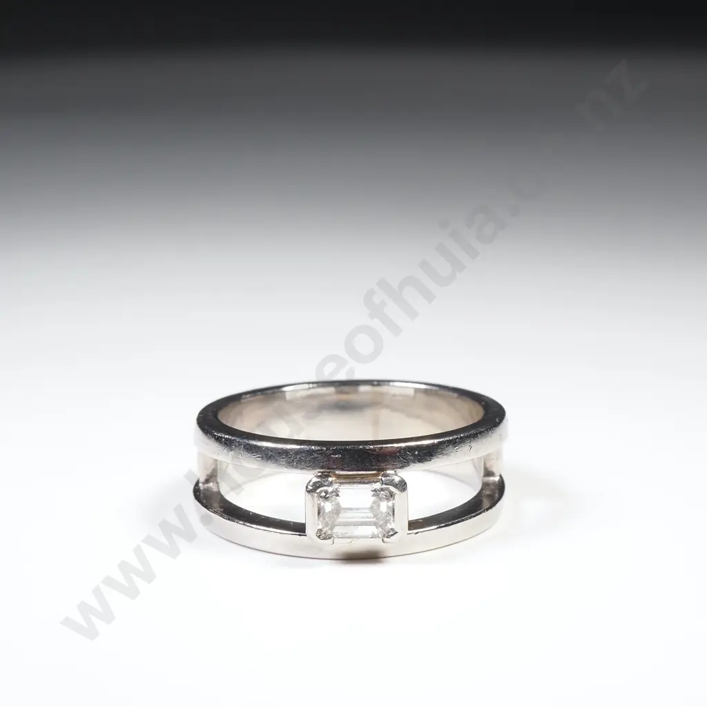 Platinum & Diamond Ring w Valuation for $7,750.00 Image 1++
