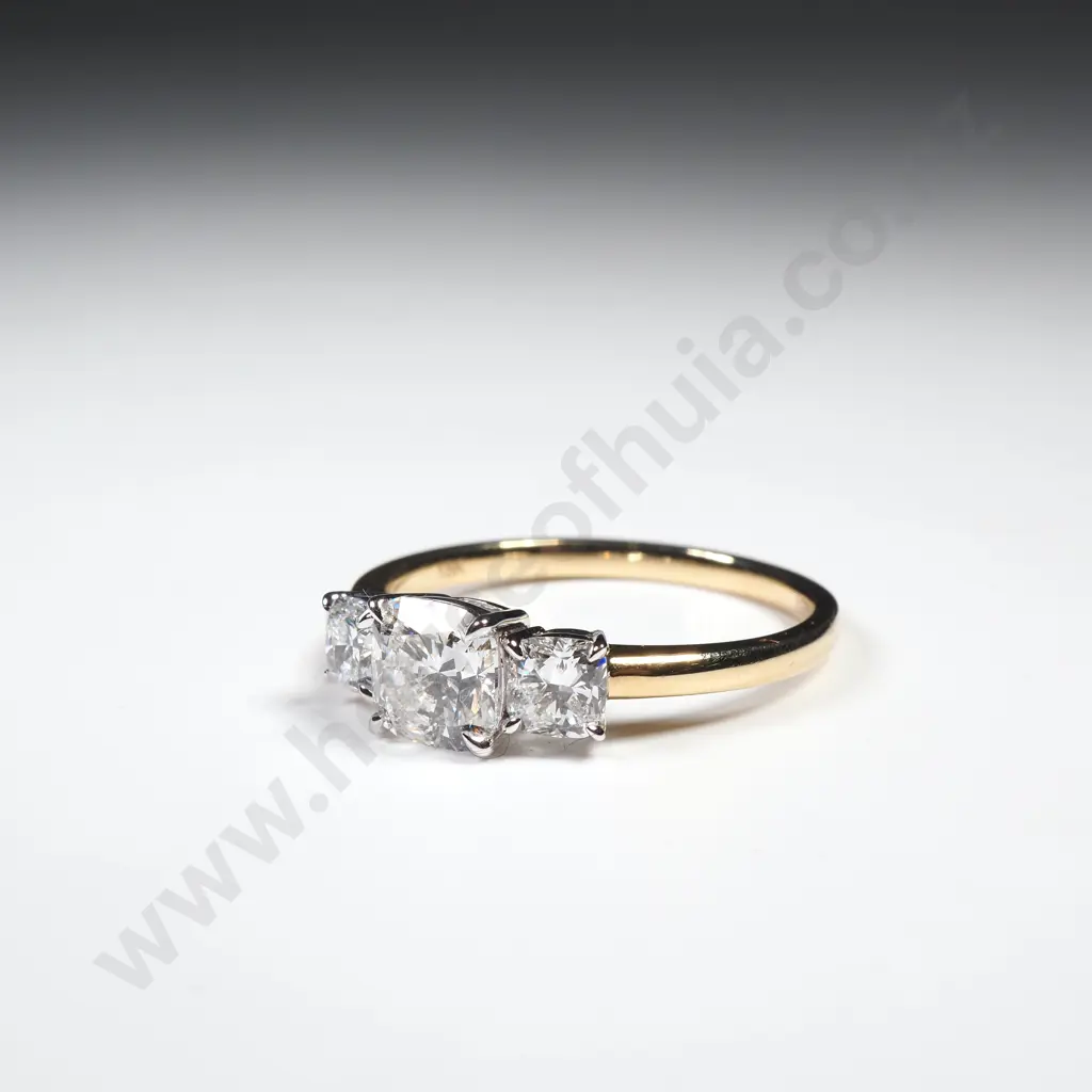 18ct Gold Tri Diamond Ring - w Valuation for $5,550.00 Image 1++
